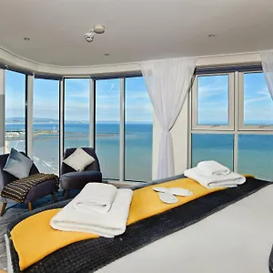  Apartment Just Wales - Meridian Quay Penthouses